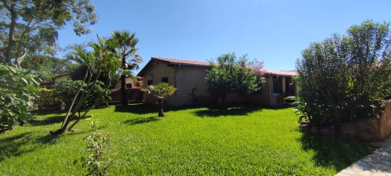 Haus 440 – Ypacaraí