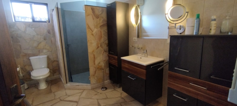 Haus 440 – Ypacaraí