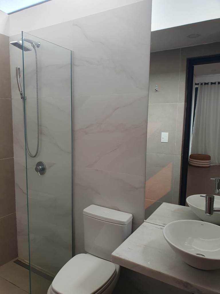 Haus 410 – San Bernardino
