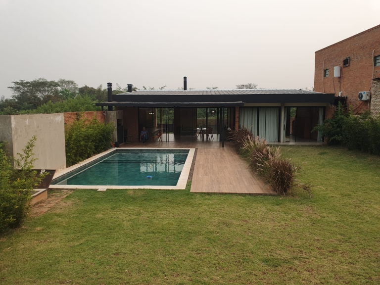 Haus 410 – San Bernardino