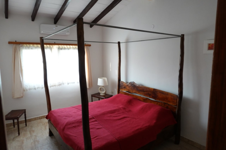 Haus 444 – Ypacaraí