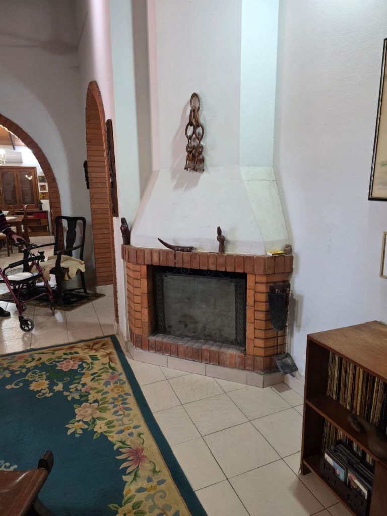 Haus 448 – Ypacaraí
