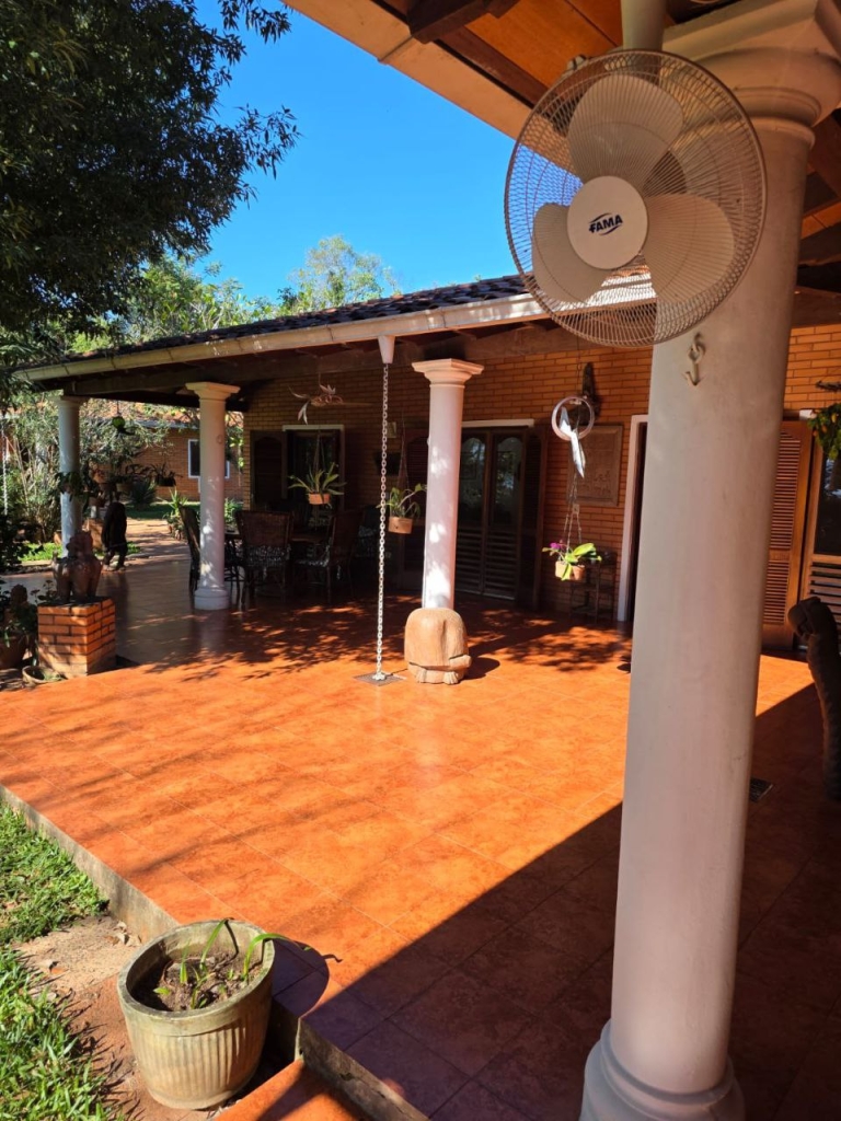 Haus 448 – Ypacaraí