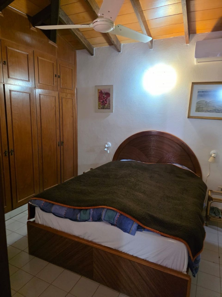 Haus 448 – Ypacaraí