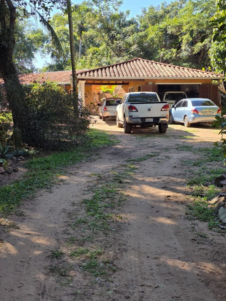Haus 448 – Ypacaraí