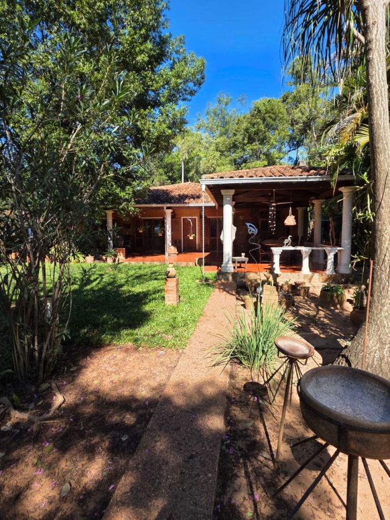 Haus 448 – Ypacaraí