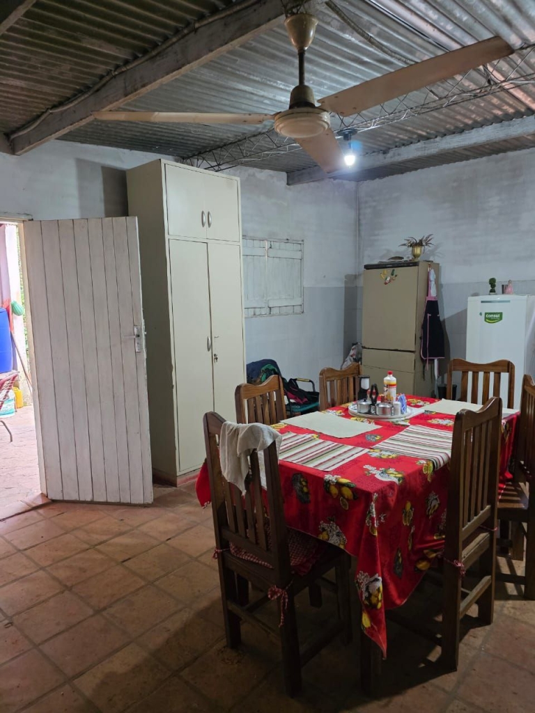 Grundstück mit ParaguayerHaus Altos – 215