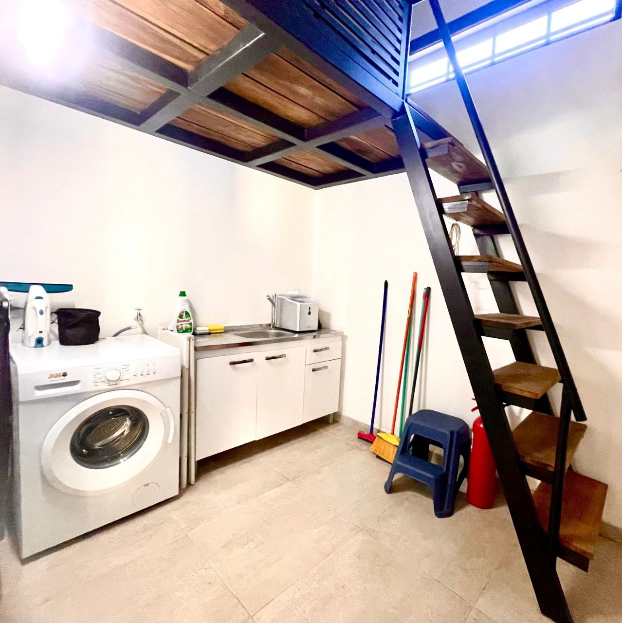 photo_2026-02-23_22-37-05